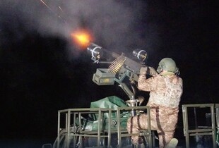 Росіяни запустили по Україні 118 дронів і ракету: є влучання