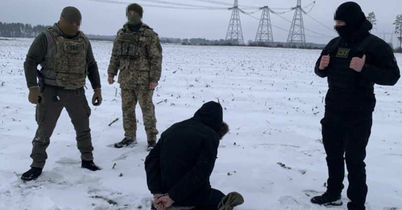 Хотіли знеструмити Київ: СБУ затримала 